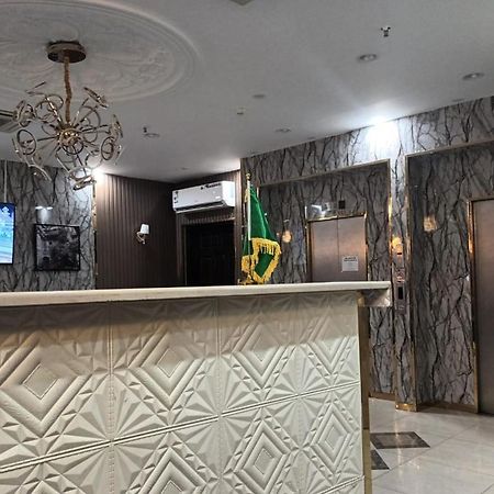 جوهرة قباء للشقق الفندقية Medina Esterno foto