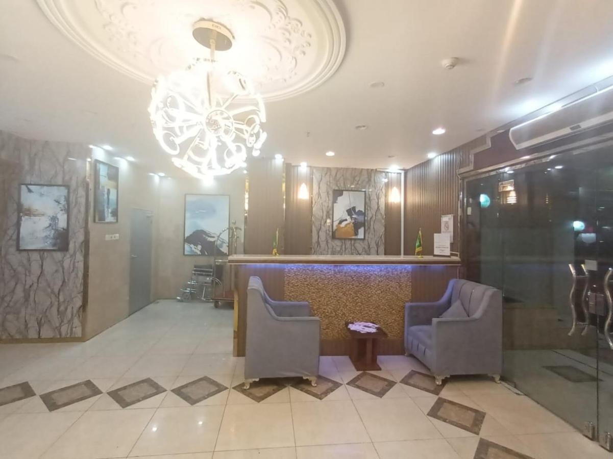 جوهرة قباء للشقق الفندقية Medina Esterno foto
